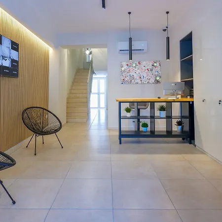 Rooftop Parthenopeo Contemporary Rooms-3